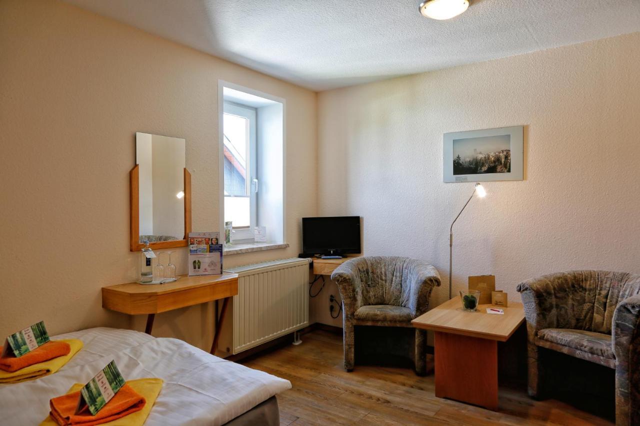 Konsum Gaestehaus Quisisana - Oberhof Oberhof  Zewnętrze zdjęcie